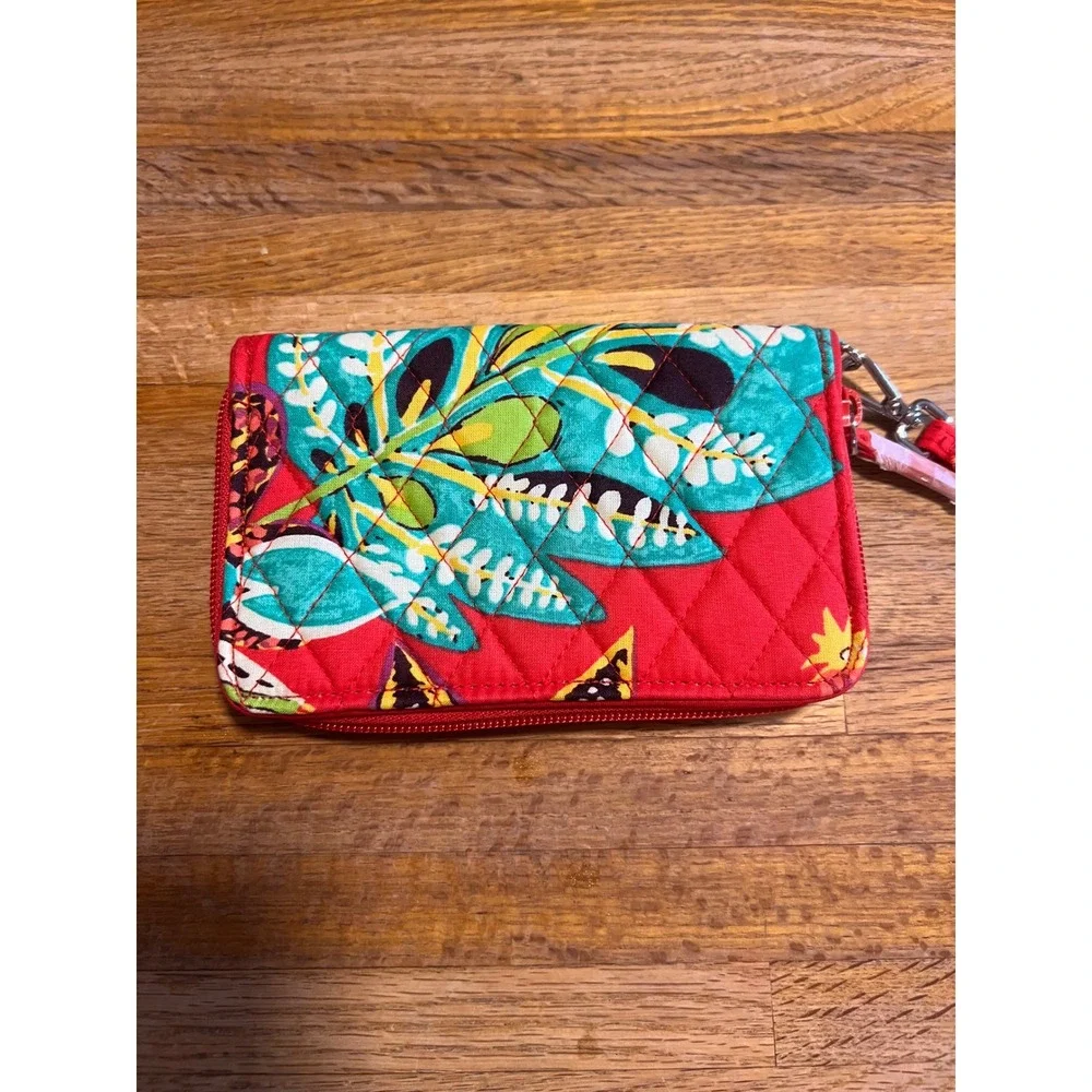 Vera Bradley RUMBA Grab & Go‎ RFID Tri-fold Quilted Floral Wristlet Wallet